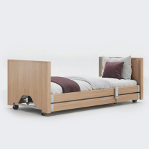 Opera® Classic Low Profiling Bed Enclosed With Rails - Oak