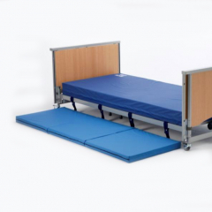 Triple Fold Crash Mat